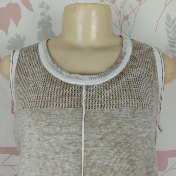 Democracy lightweight cotton blend ringer brown style top Size Large - Picture 4 of 9